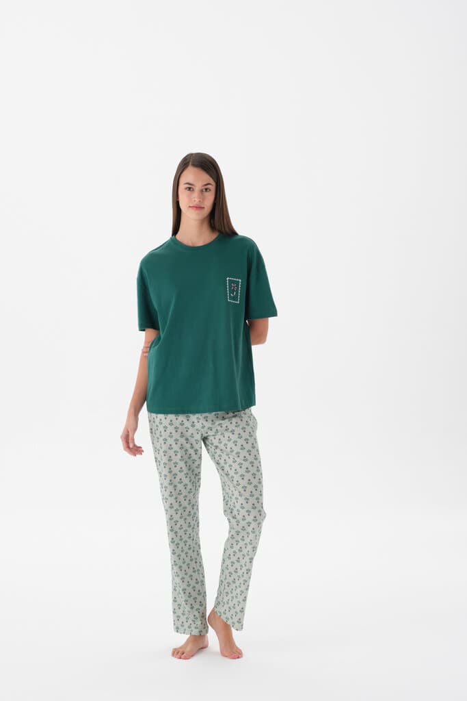 Eros Crew Neck Pajama Set