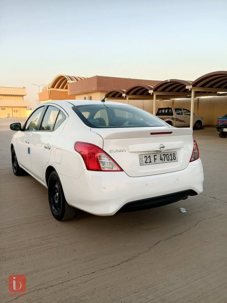 Nissan Sunny SV Comfort 3