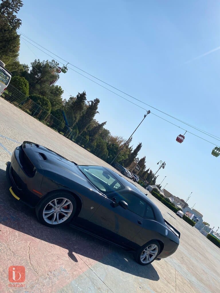 Dodge Challenger SXT
