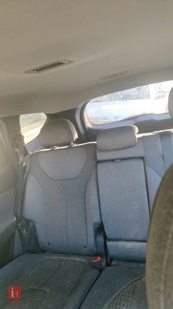 Hyundai Santa Fe Standard 6