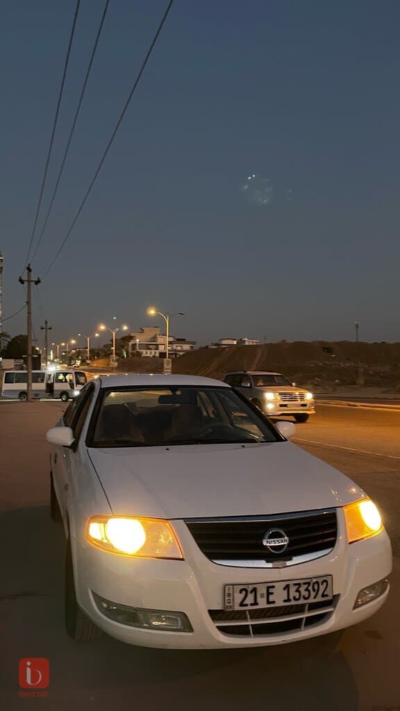 Nissan Sunny 3