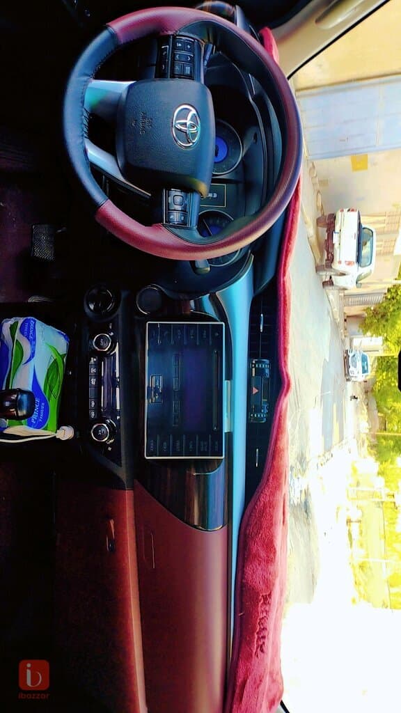 Toyota Hilux 5