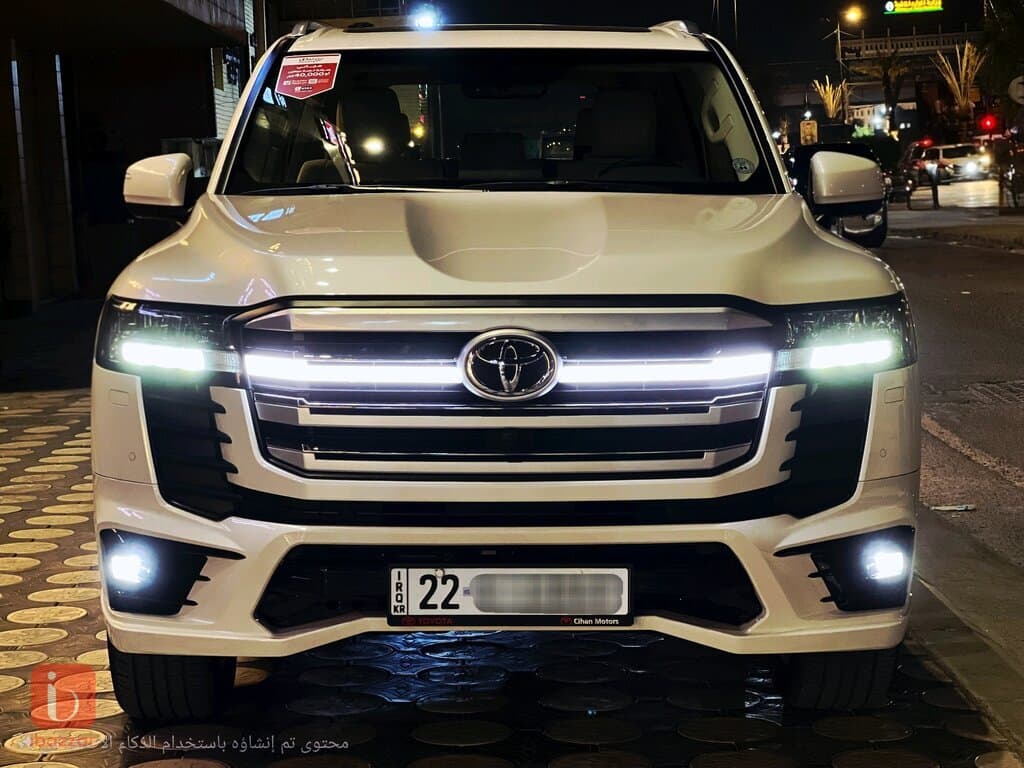 Toyota Land Cruiser GXR Limited 11