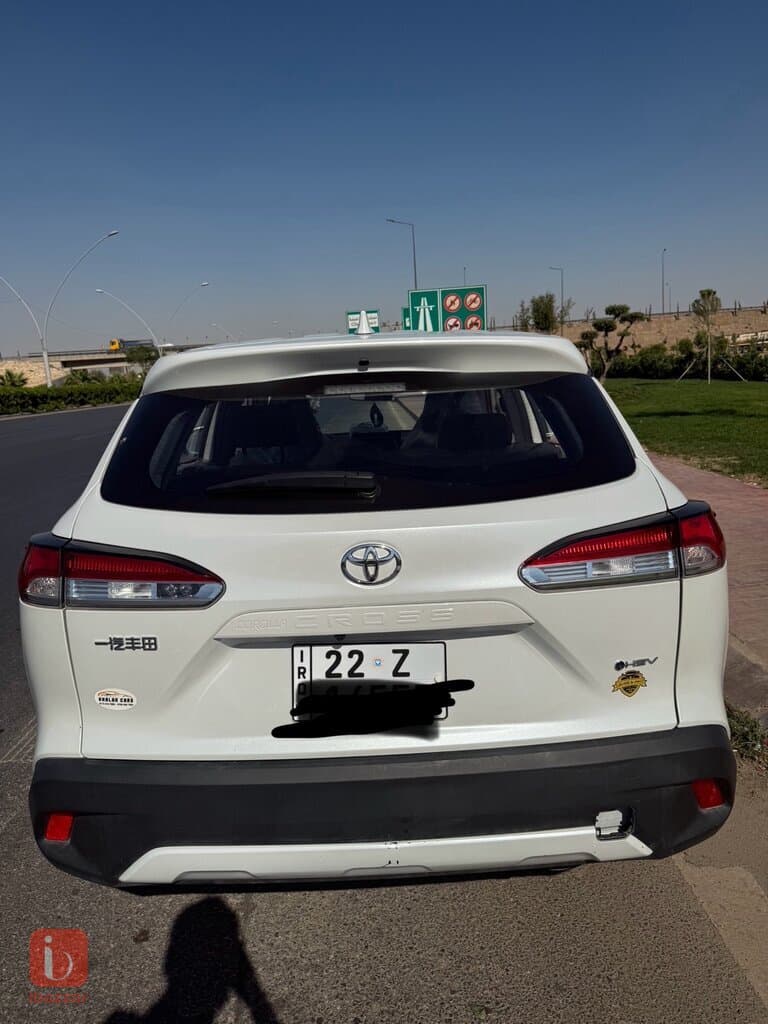 Toyota Corolla Cross 5