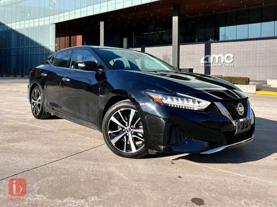 Nissan Maxima SV