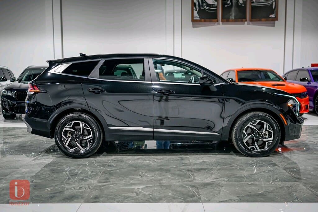 KIA Sportage LX 3