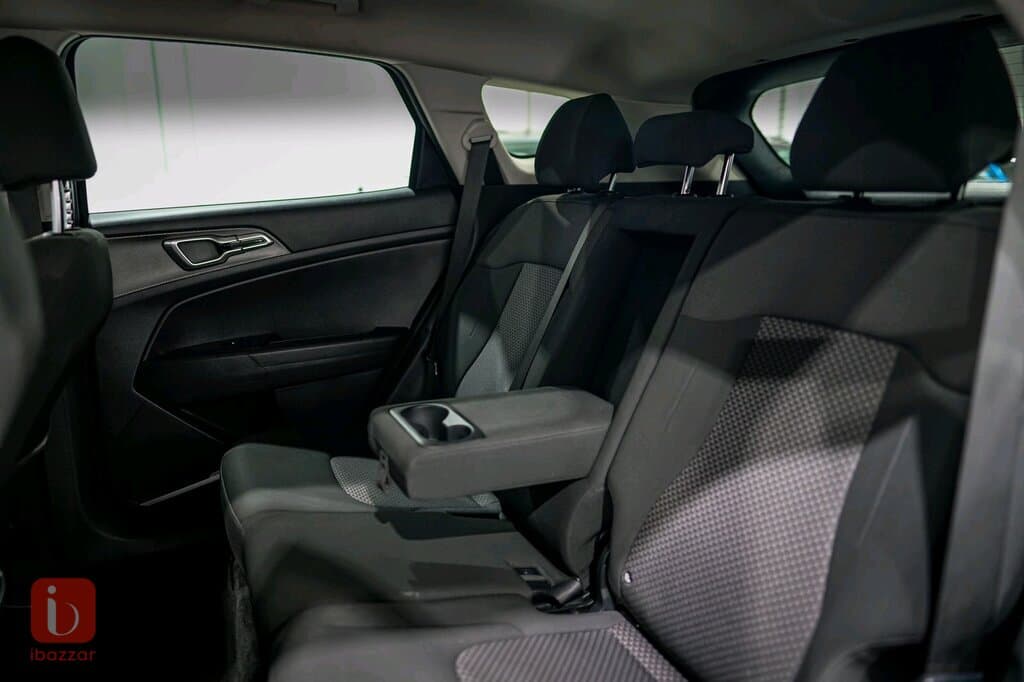 KIA Sportage LX 8