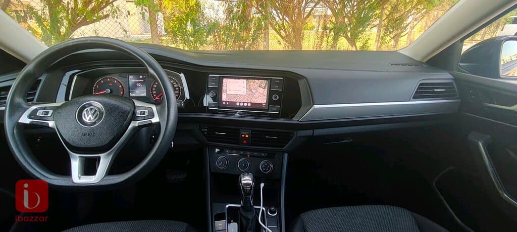 Volkswagen Jetta S 3