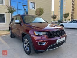 Jeep Grand Cherokee Limited — photo 11