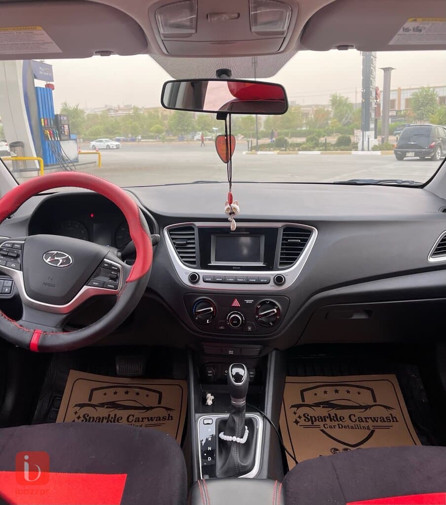 Hyundai Accent 7