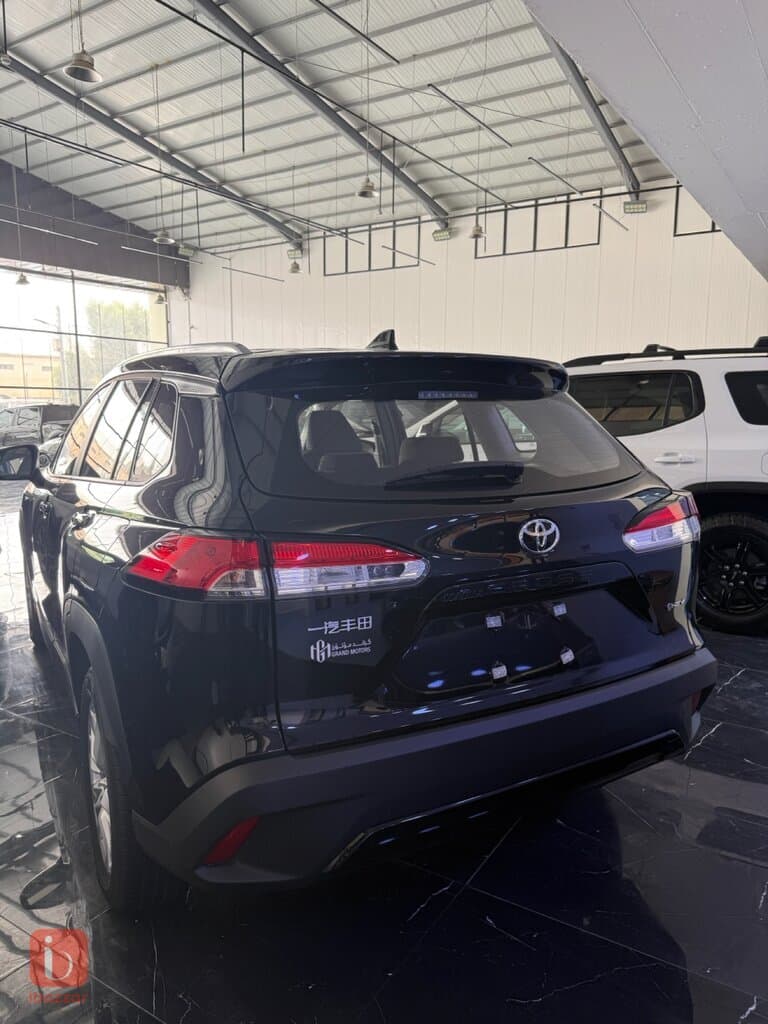 Toyota Corolla Cross GLI 4