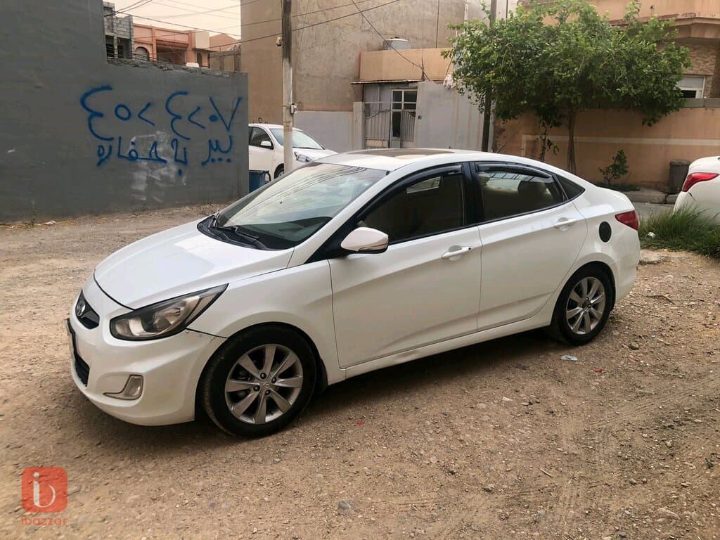 Hyundai Accent GLS TOP 6