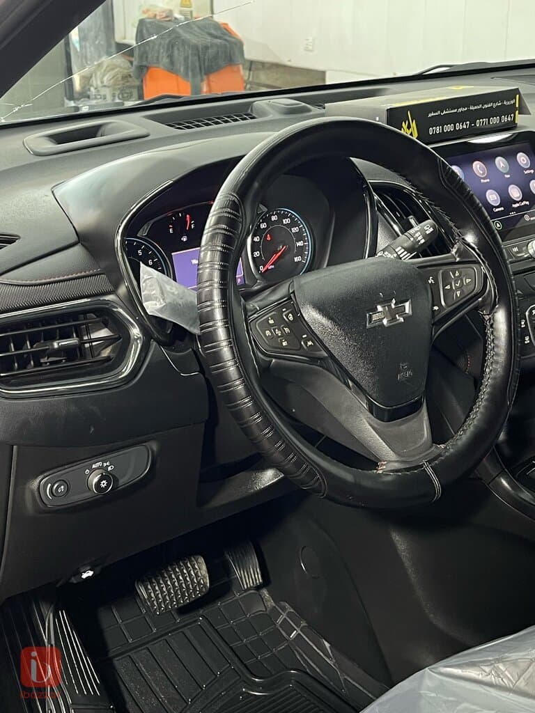 Chevorlet Equinox Premier 12