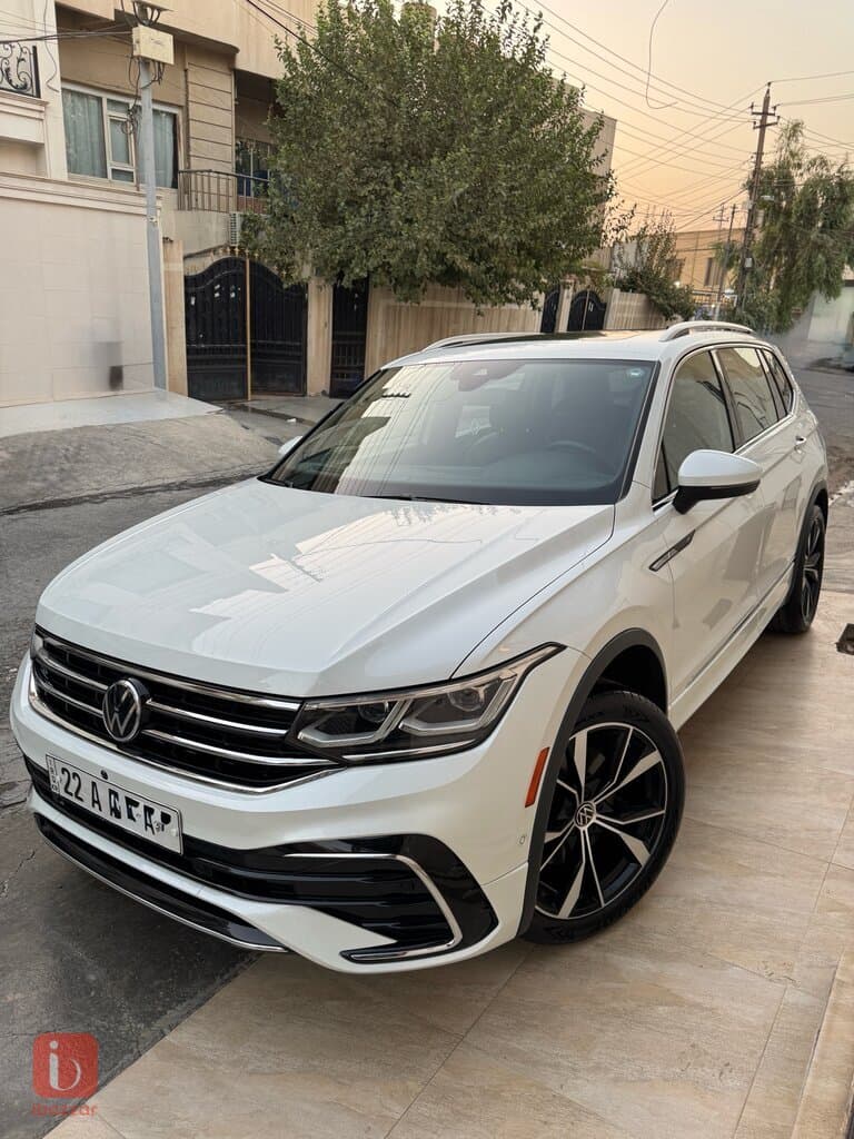 Volkswagen Tiguan Sport & Style SEL