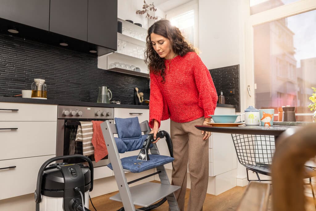 Karcher Steam Cleaner - SE4 3