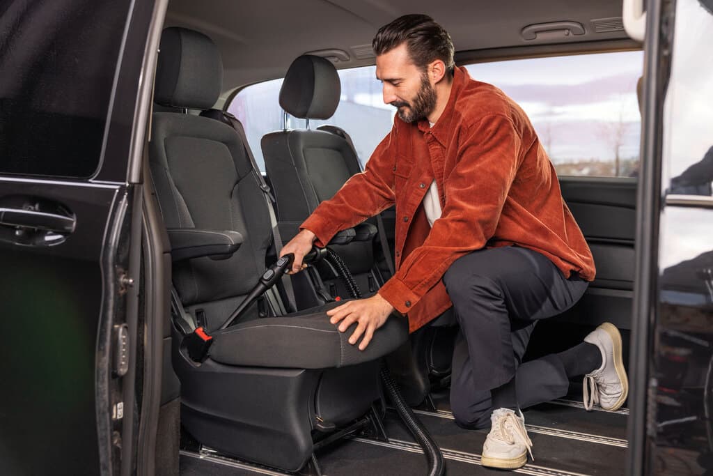 Karcher Steam Cleaner - SE4 4