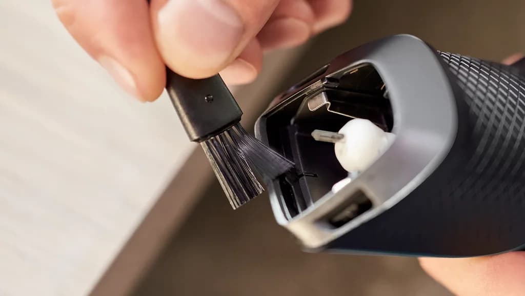 Philips Beard Trimmer - BT3208 8