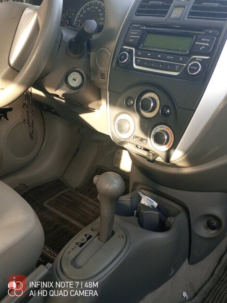Nissan Sunny 3