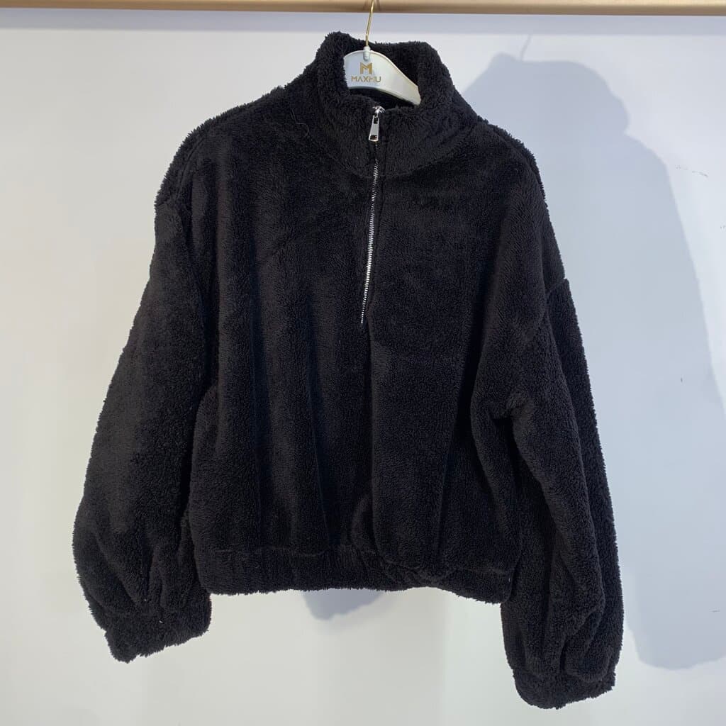 Cazibe Women's Fleece Sweater - Black