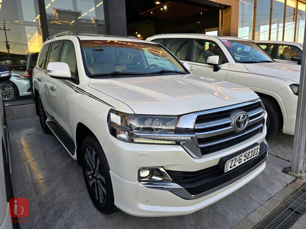 Toyota Land Cruiser GXR