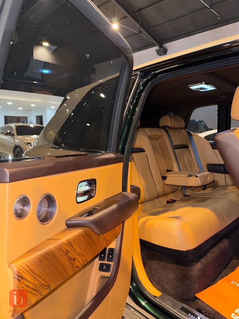 Rolls Royce Ghost Black Badge — photo 9