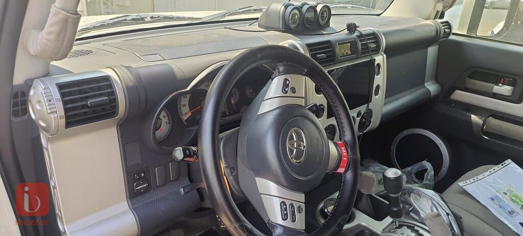 Toyota Fj Cruiser GXR 9