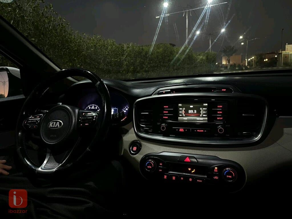 KIA Sorento 12