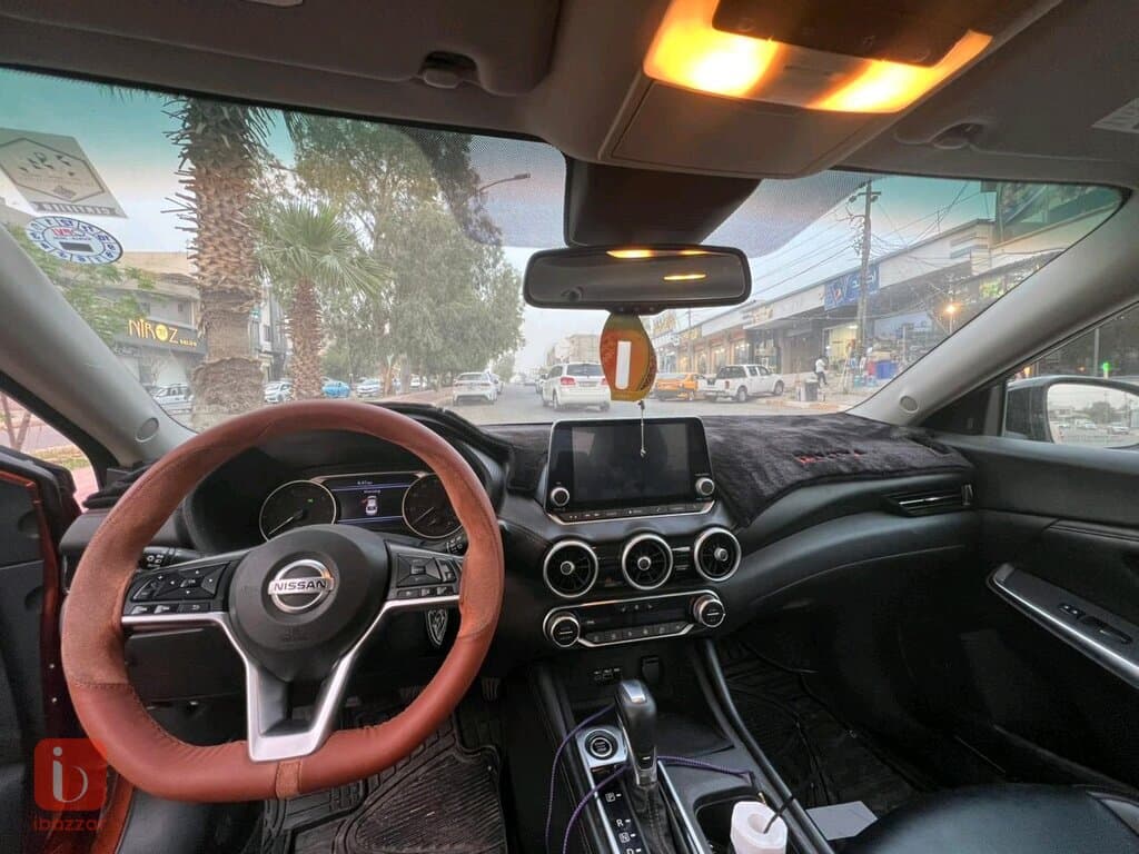 Nissan Sentra SR 3