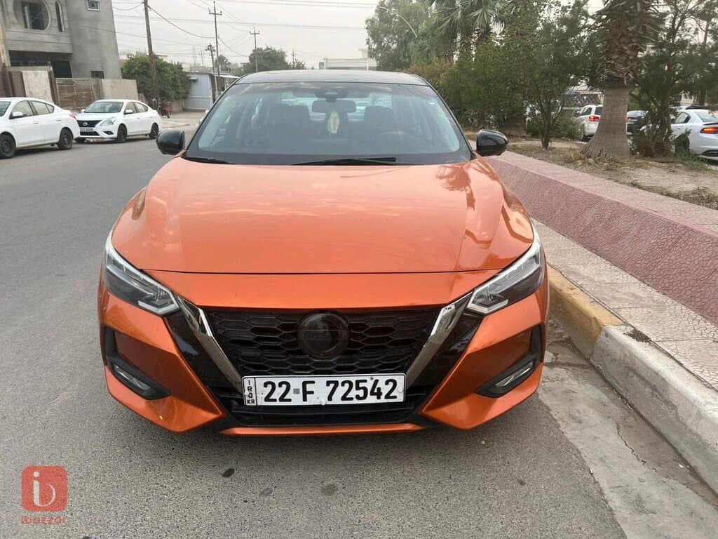 Nissan Sentra SR 4