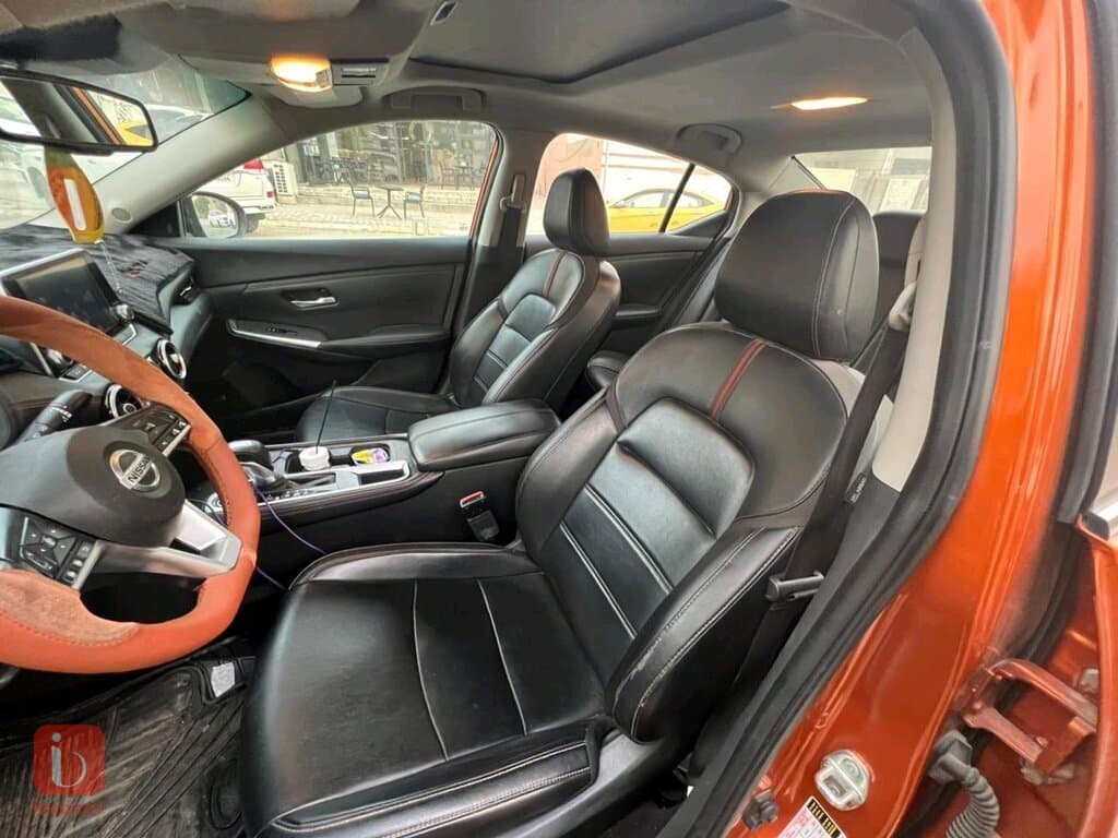 Nissan Sentra SR 5