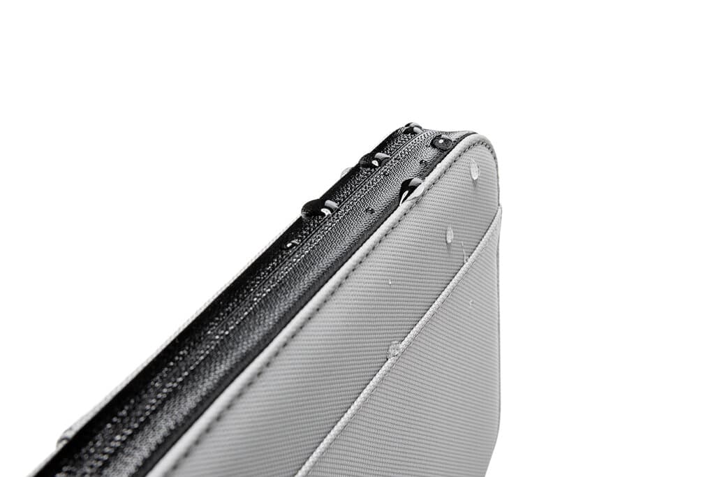 tomtoc Navigator-T03 Passport Bag 4 Passports 4