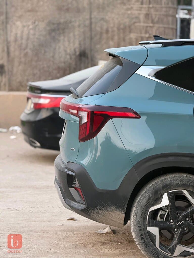 KIA Seltos EX 5
