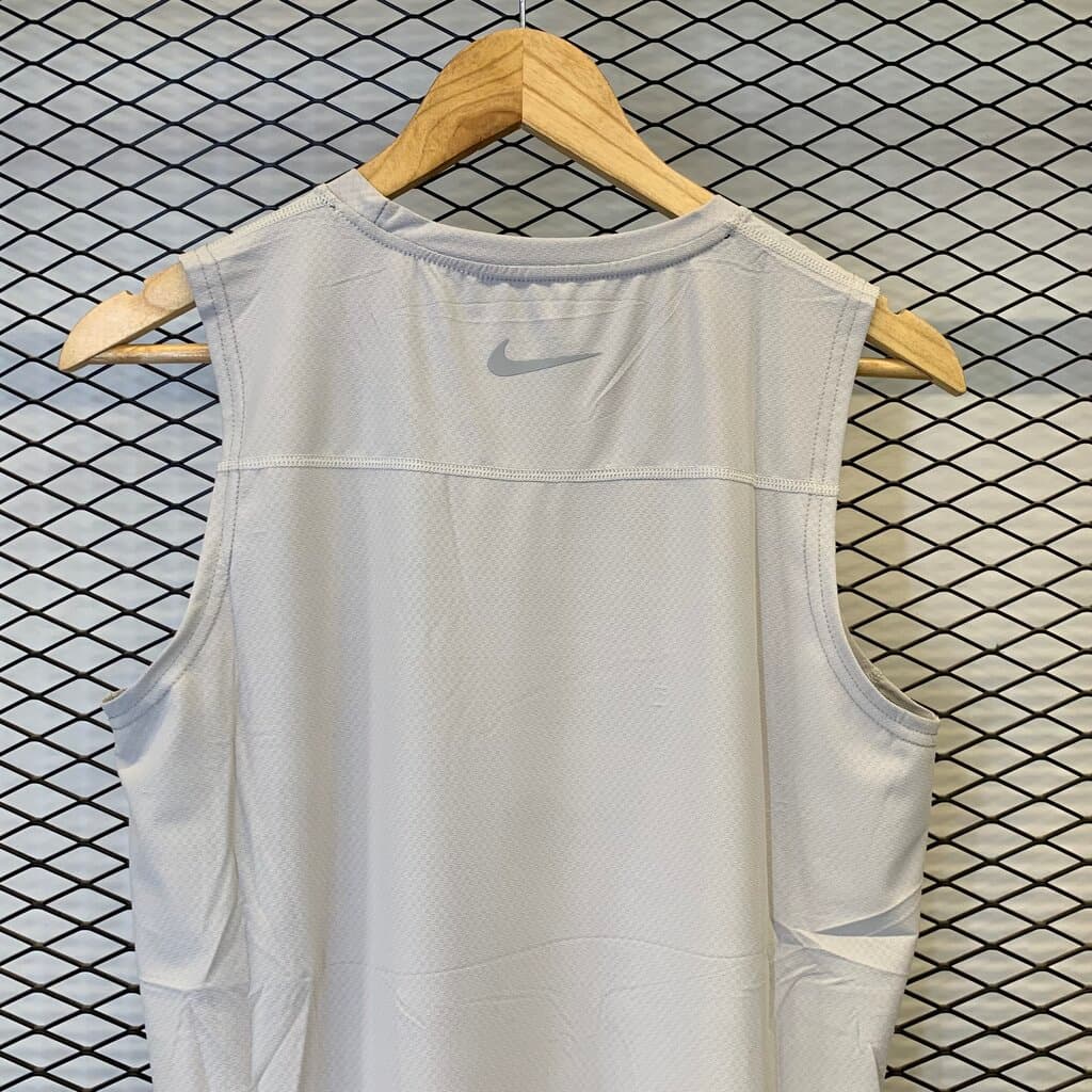 Nike Sleeveless Men's Workout Top - Light Gray (M) 5