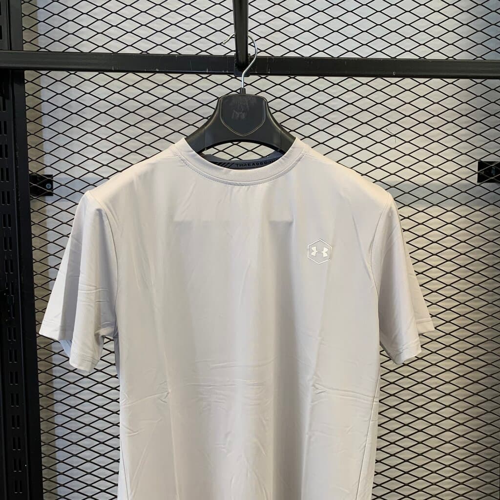 Under Armour Men's Activewear Top - Light Gray (M) 2