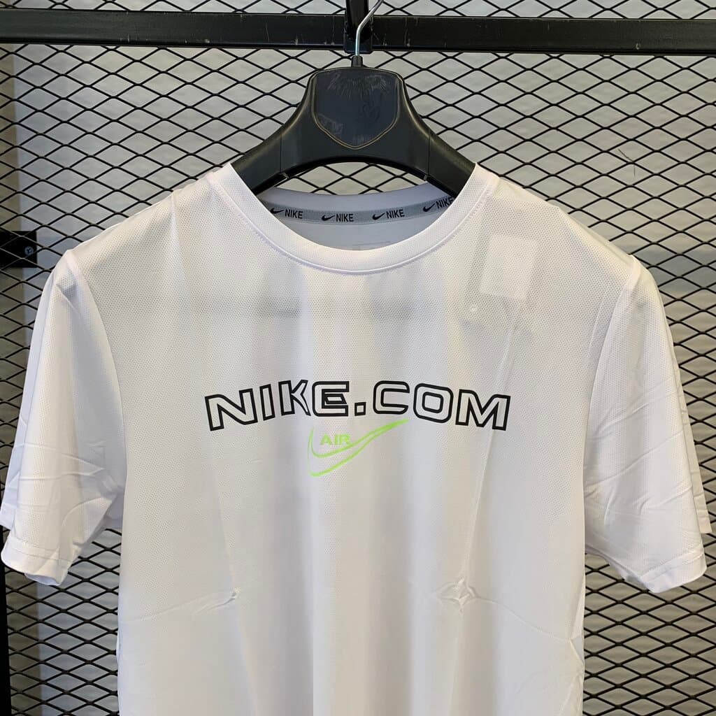 Nike Men's Activewear Top - White (M) 3
