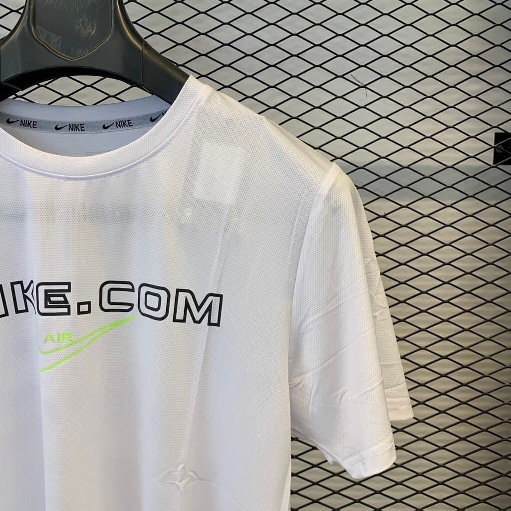 Nike Men's Activewear Top - White (M) 4