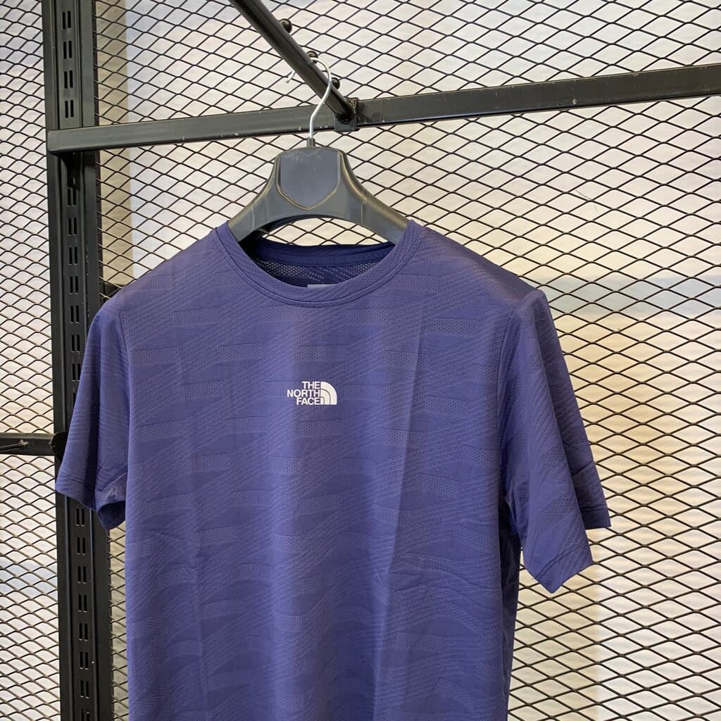 The North Face Men's Activewear Top - Navy Blue (M) 2