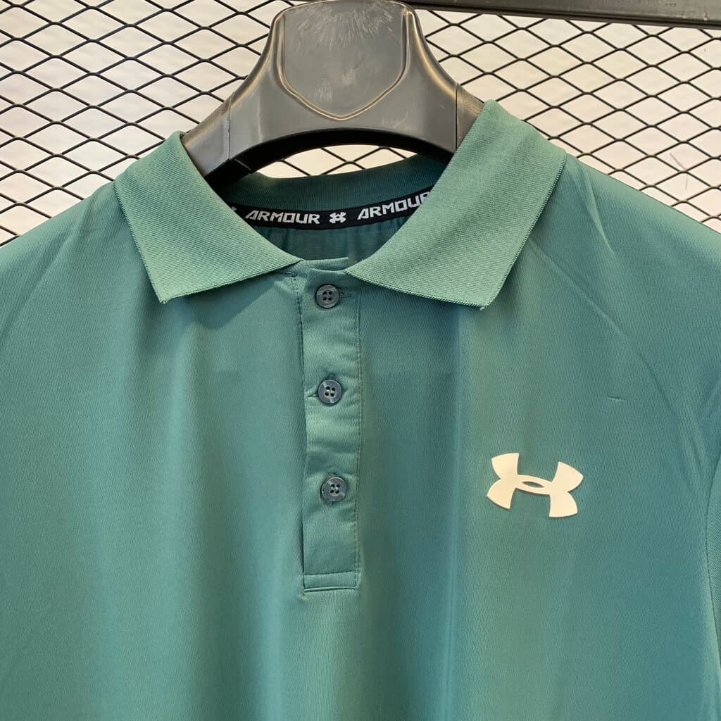 Under Armour Men's Activewear Top - Green (L) 4