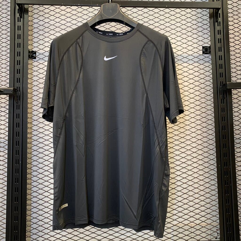 Nike Men's Activewear Top - Black (3XL)