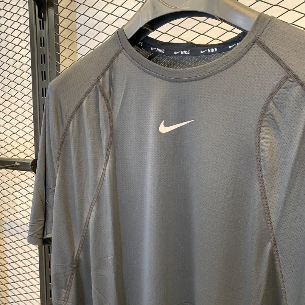 Nike Men's Activewear Top - Black (3XL) 4