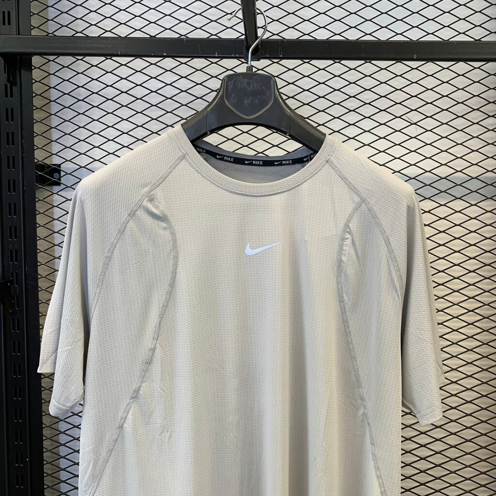 Nike Men's Activewear Top - Light Gray (3XL) 2
