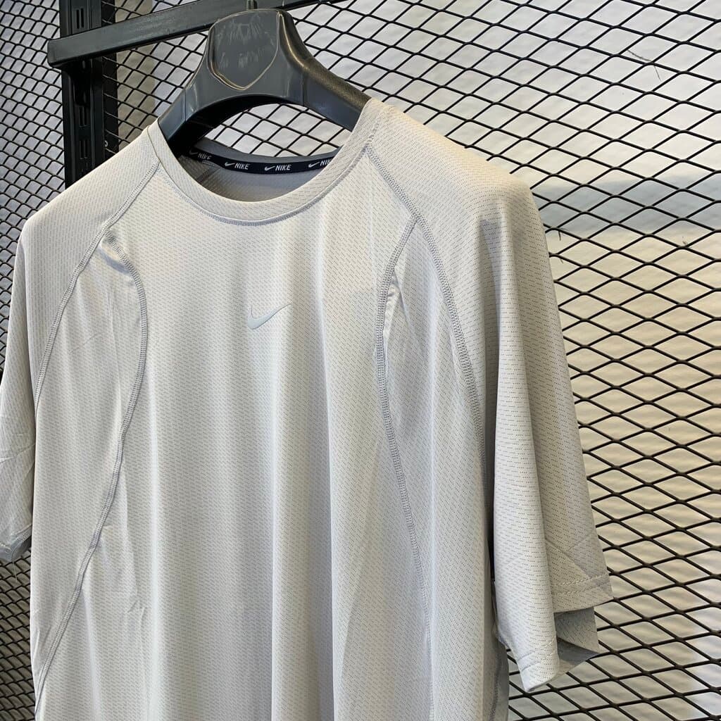 Nike Men's Activewear Top - Light Gray (3XL) 3