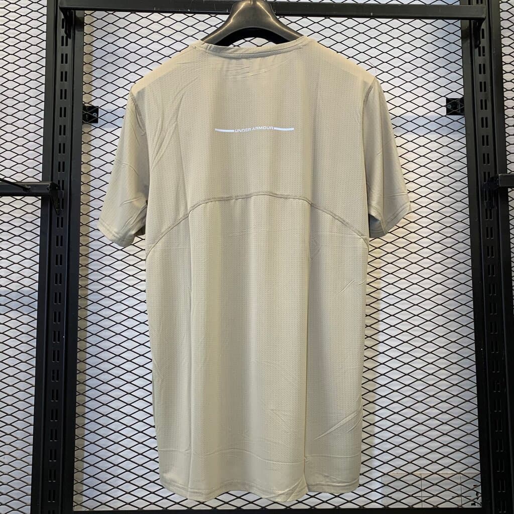 Under Armour Men's Activewear Top - Cream (2XL) 5
