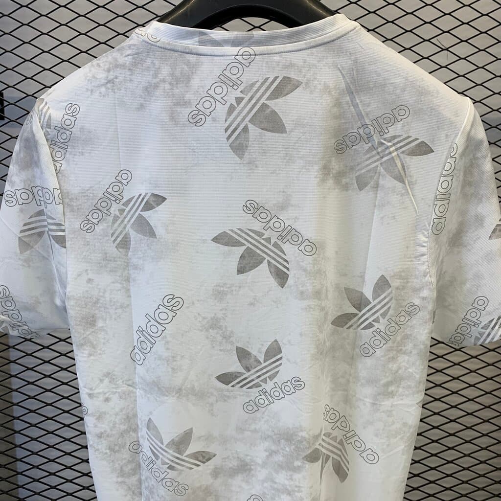 Adidas Men's Activewear Top - White (M) 4