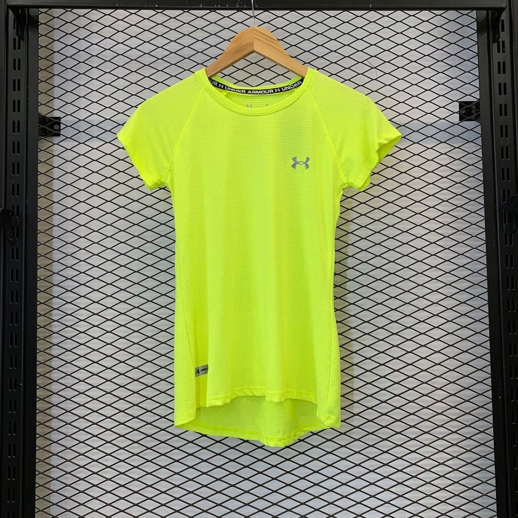 Under Armour Women's Activewear T - Shirt - Neon Yellow (S)