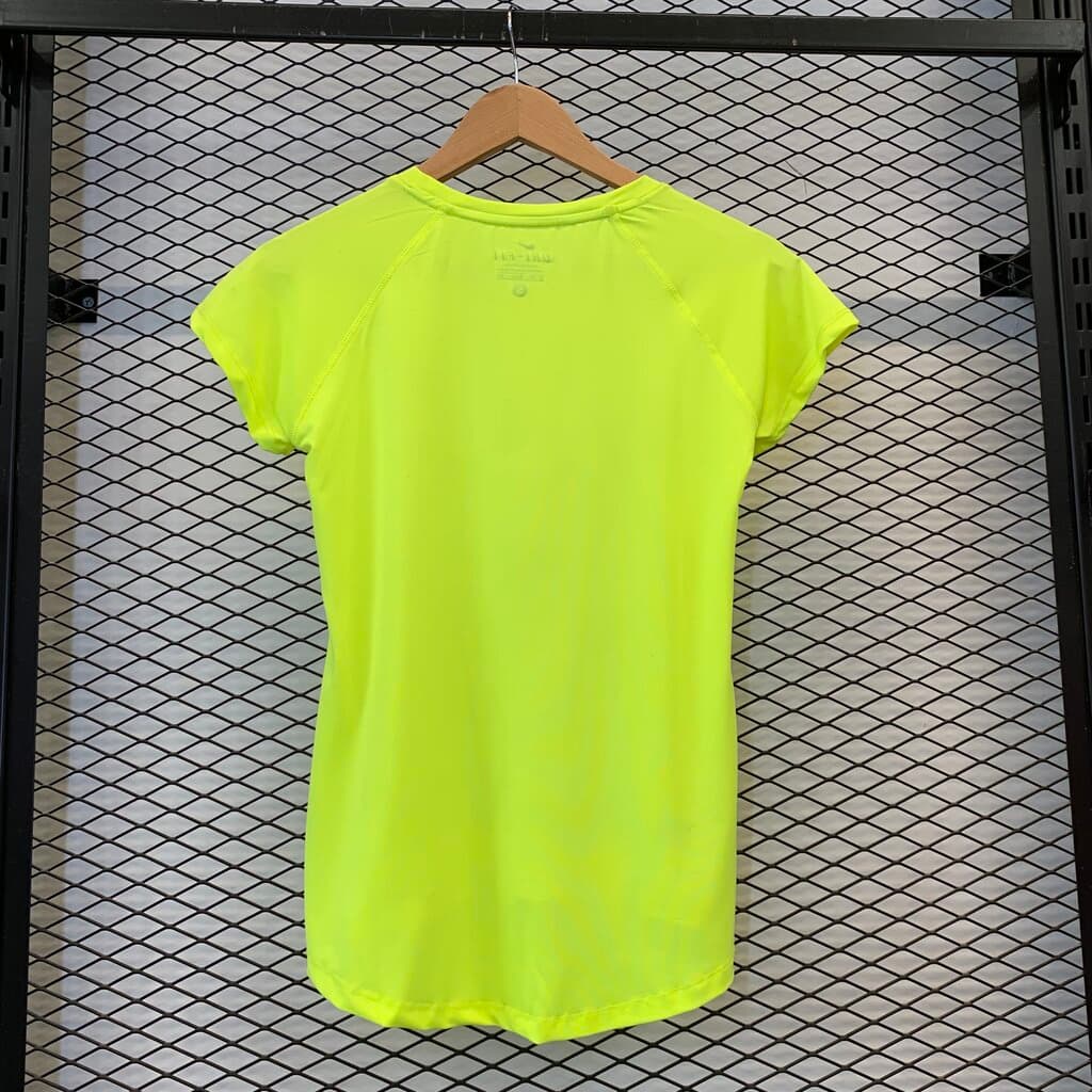Nike Women's Activewear T - Shirt - Neon Yellow (S) 4
