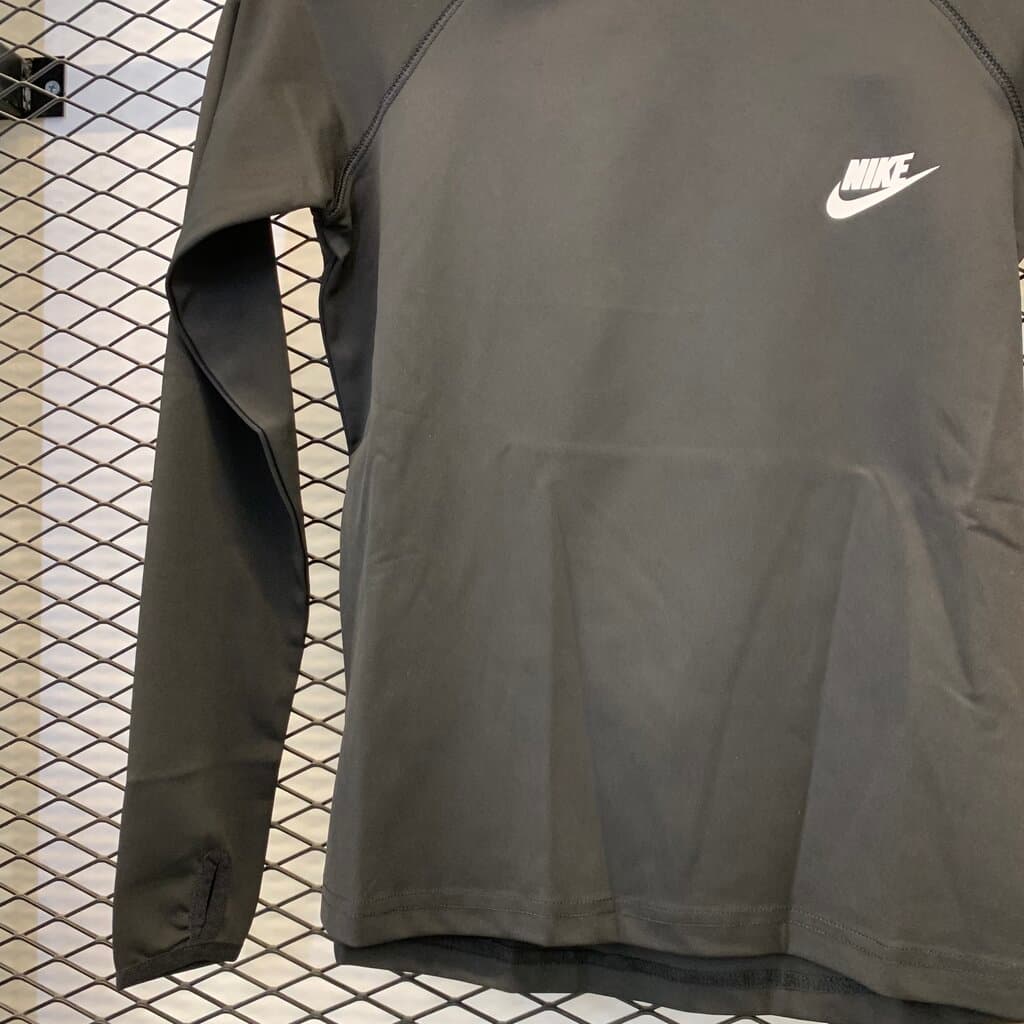Nike Women's Activewear Blouse - Black (S) 5