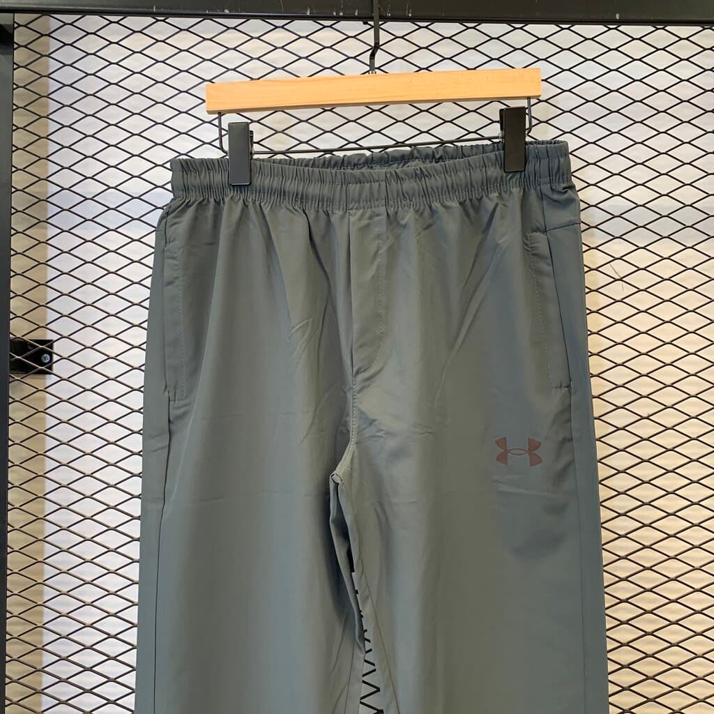 Under Armour Men's Tracksuit Bottoms - Gray (M) 2