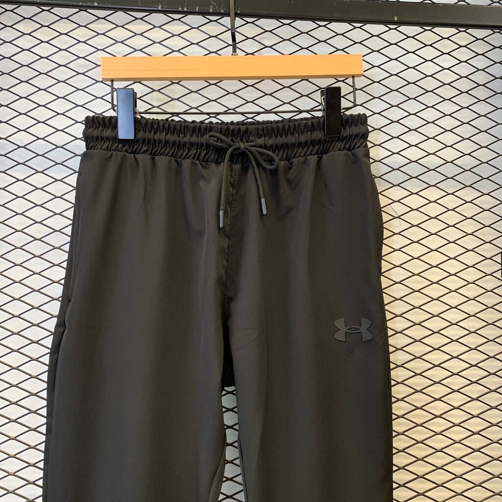 Under Armour Men's Tracksuit Bottoms - Black (S) 2