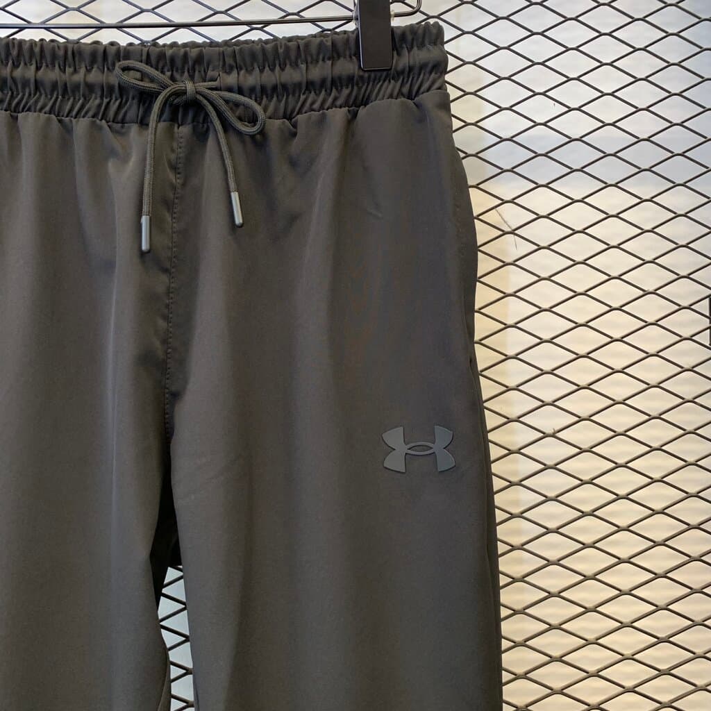 Under Armour Men's Tracksuit Bottoms - Black (S) 3